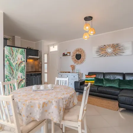 Greta Pool & Wifi & Gardenview & 24h Security Apartmán *