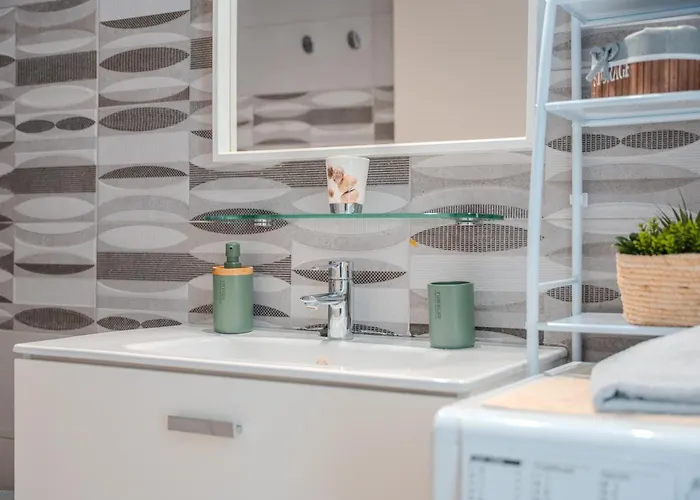 Greta Pool & Wifi & Gardenview & 24h Security Apartamento *