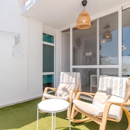 Greta Pool & Wifi & Gardenview & 24h Security Apartment