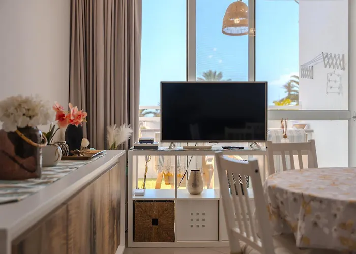 Apartment Greta Pool & Wifi & Gardenview & 24h Security *