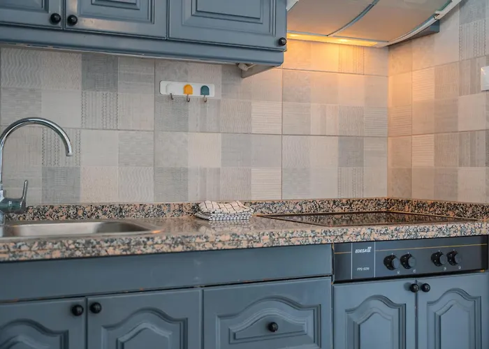 Apartment Greta Pool & Wifi & Gardenview & 24h Security