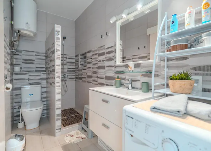 Apartment Greta Pool & Wifi & Gardenview & 24h Security *