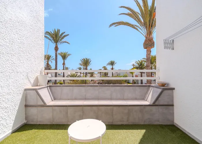 Greta Pool & Wifi & Gardenview & 24h Security Apartment